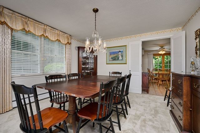 65 Blackberry Lane, Northampton, MA 01060
