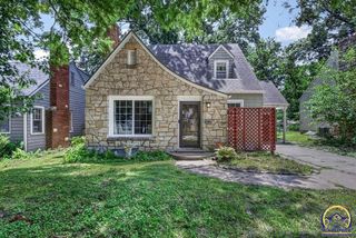 3115 SW 11th ST, Topeka, KS 66604