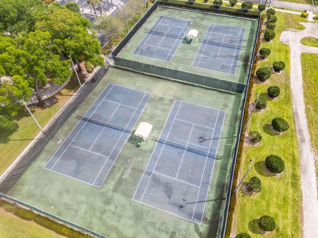 3611 36th Way, West Palm Beach, FL 33407