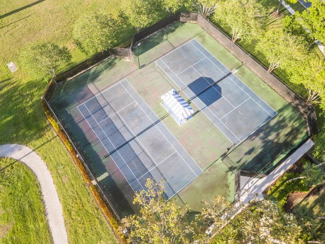 3611 36th Way, West Palm Beach, FL 33407