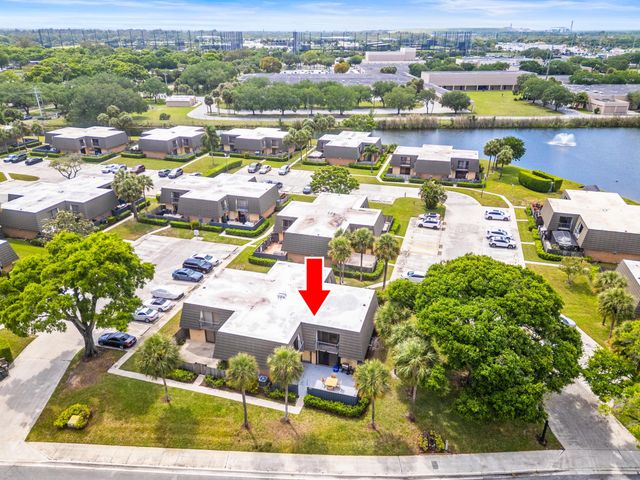 3611 36th Way, West Palm Beach, FL 33407