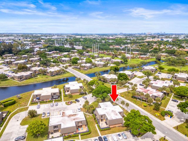 3611 36th Way, West Palm Beach, FL 33407