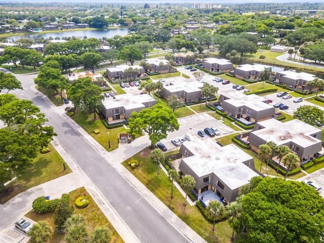 3611 36th Way, West Palm Beach, FL 33407
