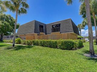 3611 36th Way, West Palm Beach, FL 33407