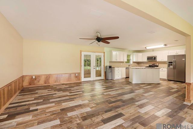 14929 Bear Island Rd, Maurepas, LA 70449