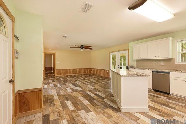 14929 Bear Island Rd, Maurepas, LA 70449