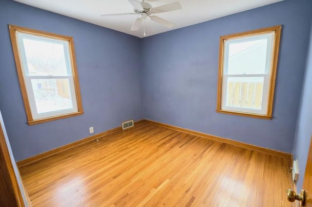 1220 Conway Street, Saint Paul, MN 55106