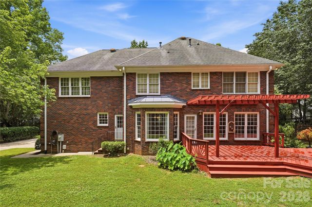 201 Old Bell Road, Charlotte, NC 28270