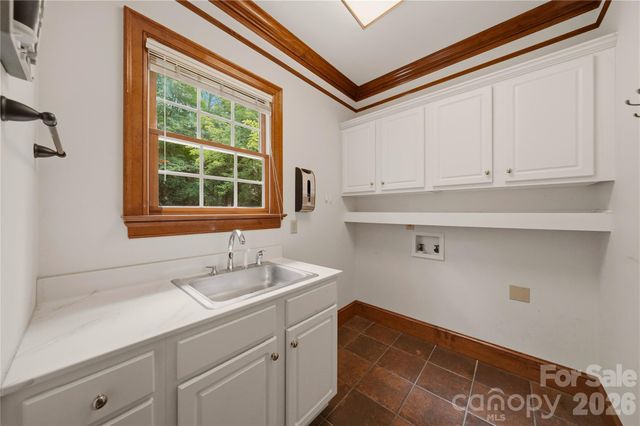 201 Old Bell Road, Charlotte, NC 28270