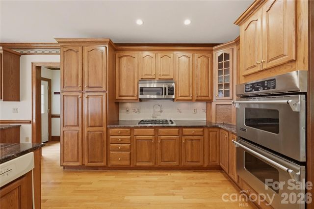 201 Old Bell Road, Charlotte, NC 28270