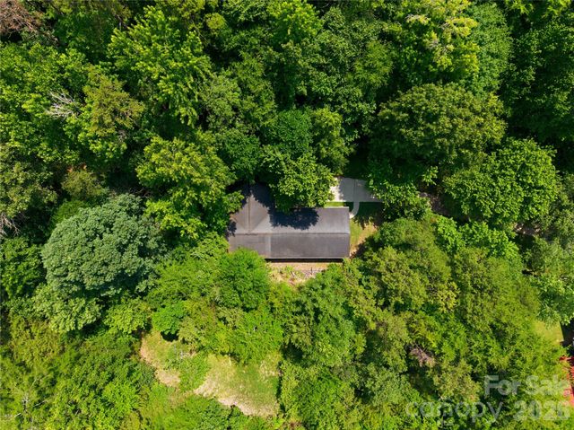 201 Old Bell Road, Charlotte, NC 28270