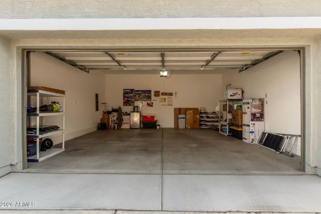 14223 W BRONCO Trail, Surprise, AZ 85387