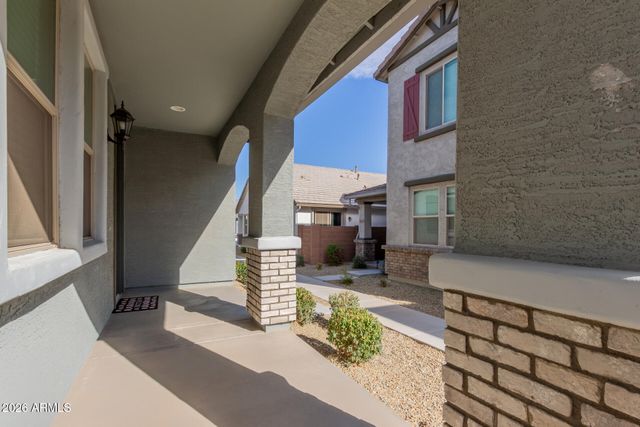 14223 W BRONCO Trail, Surprise, AZ 85387