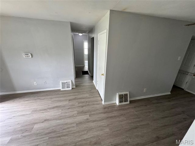 9838 Monarch Drive, St Louis, MO 63136