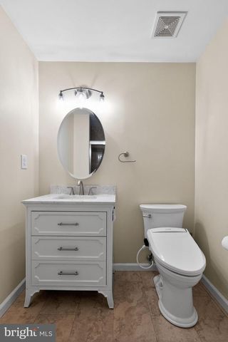 56 LIBERTY DR, Bensalem, PA 19020