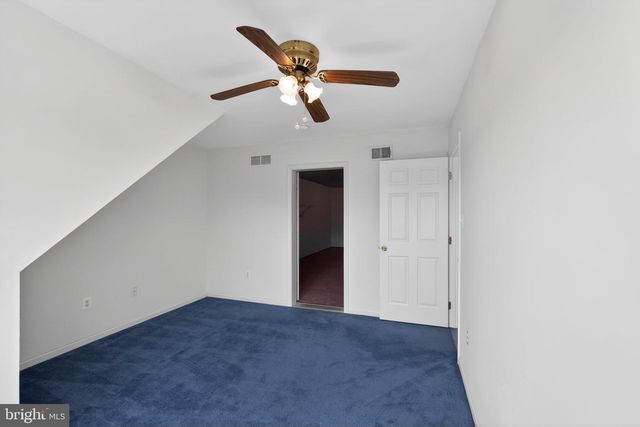 56 LIBERTY DR, Bensalem, PA 19020