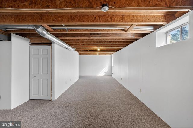 56 LIBERTY DR, Bensalem, PA 19020