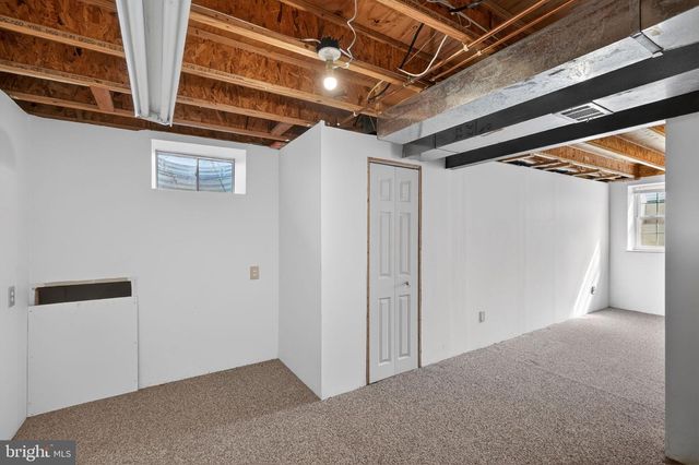 56 LIBERTY DR, Bensalem, PA 19020