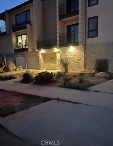 140 Acacia 3, Carlsbad, CA 92008