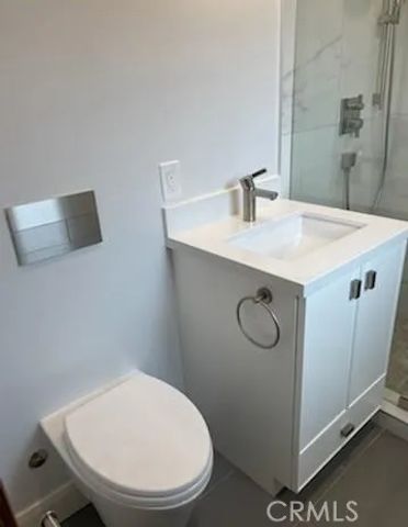 140 Acacia 3, Carlsbad, CA 92008