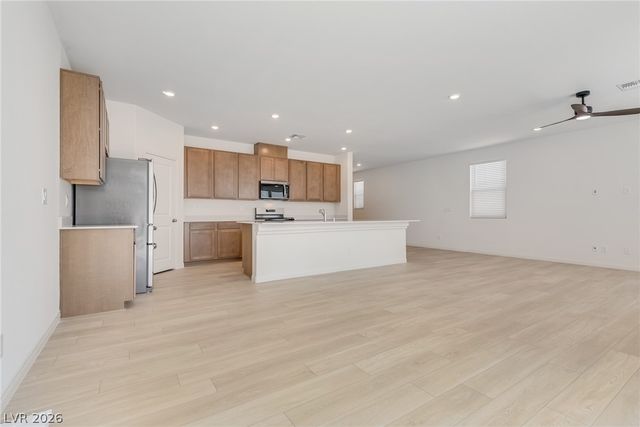 4225 Zilker Park Avenue, North Las Vegas, NV 89081