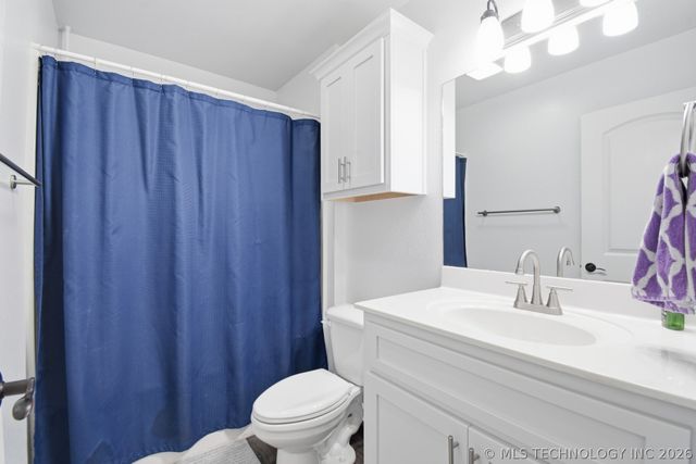 2702 Highwood Drive, Claremore, OK 74017