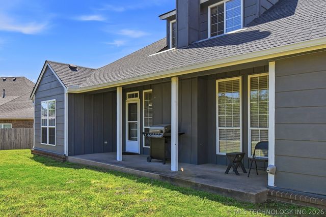 2702 Highwood Drive, Claremore, OK 74017