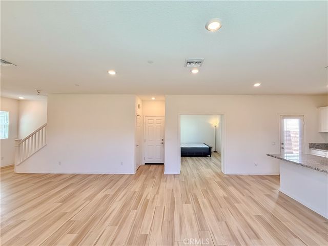 7155 Citrus Ave 227, Fontana, CA 92336