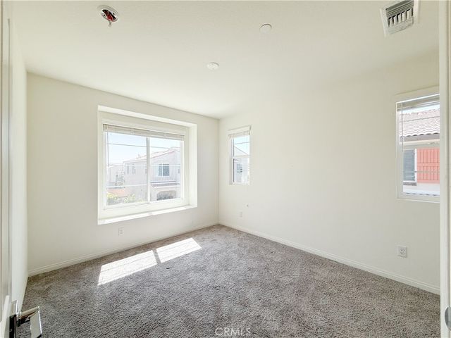 7155 Citrus Ave 227, Fontana, CA 92336