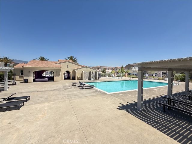 7155 Citrus Ave 227, Fontana, CA 92336