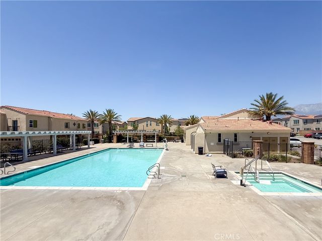 7155 Citrus Ave 227, Fontana, CA 92336