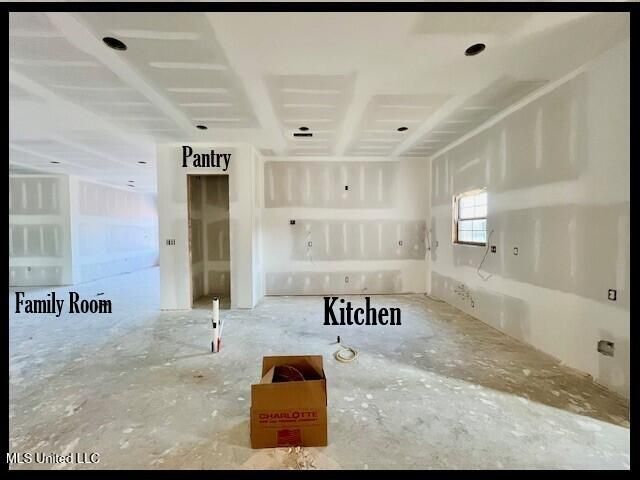 209 Dogwood Lane, Batesville, MS 38606