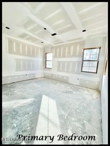 209 Dogwood Lane, Batesville, MS 38606