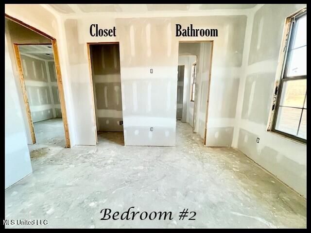 209 Dogwood Lane, Batesville, MS 38606