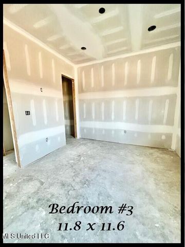 209 Dogwood Lane, Batesville, MS 38606