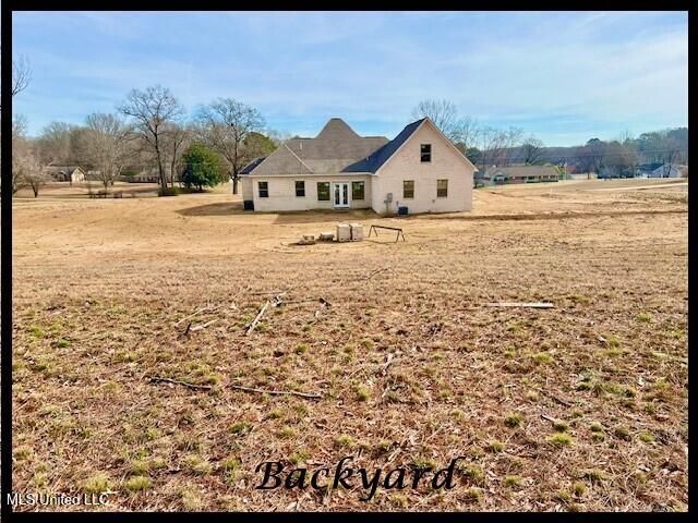 209 Dogwood Lane, Batesville, MS 38606