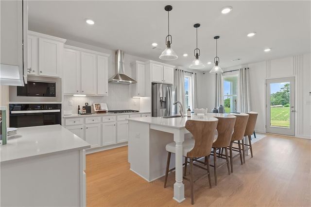 128 Compass Road, Hampton, GA 30228