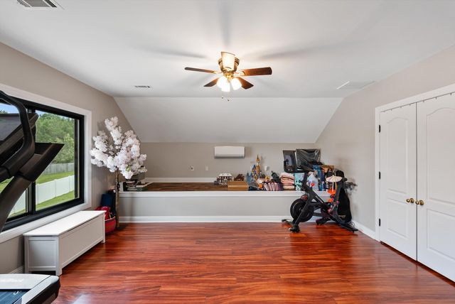 1033 Kacie Dr, Pleasant View, TN 37146