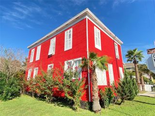 1202 Church Street, Galveston, TX 77550