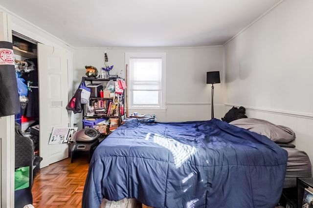 5 Oliver St, Randolph, MA 02368