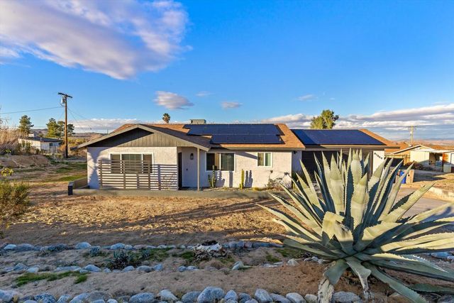 61664 Crest Circle Drive, Joshua Tree, CA 92252