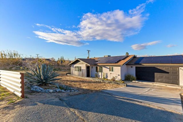 61664 Crest Circle Drive, Joshua Tree, CA 92252