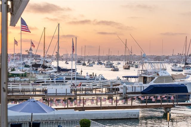 1204 E Balboa Boulevard, Newport Beach, CA 92661