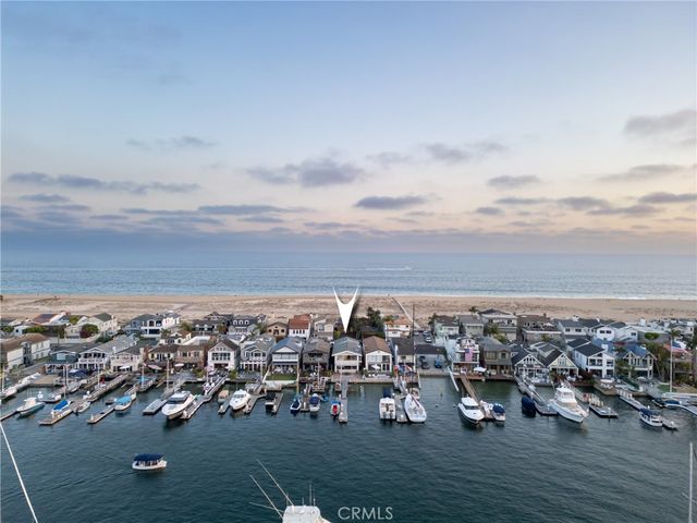 1204 E Balboa Boulevard, Newport Beach, CA 92661