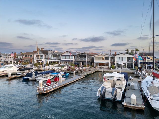 1204 E Balboa Boulevard, Newport Beach, CA 92661