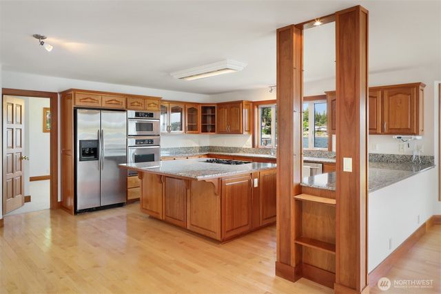 1555 Fairview Street, Bellingham, WA 98229