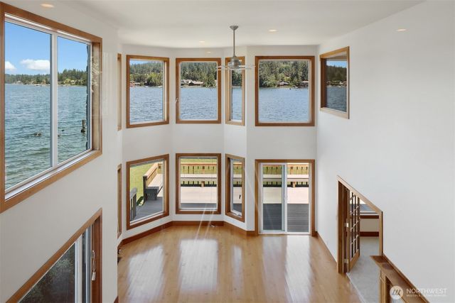 1555 Fairview Street, Bellingham, WA 98229