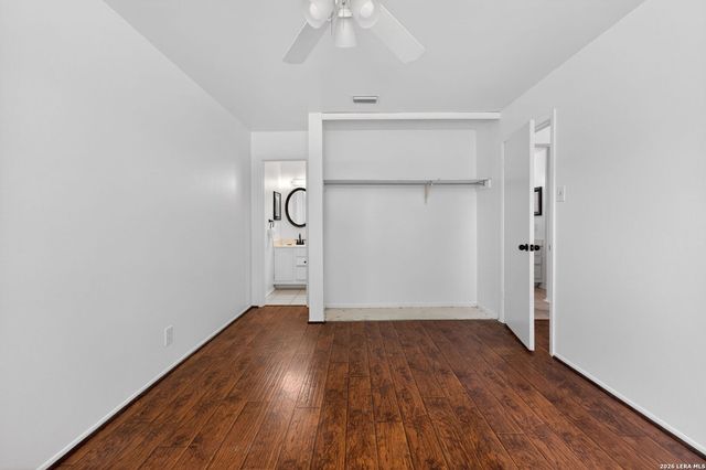 9410 Valley Bend, San Antonio, TX 78250