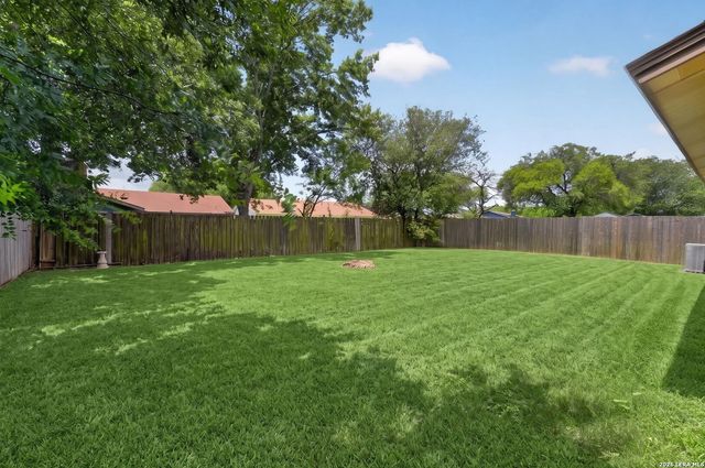 9410 Valley Bend, San Antonio, TX 78250
