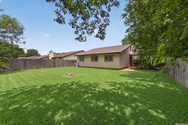 9410 Valley Bend, San Antonio, TX 78250